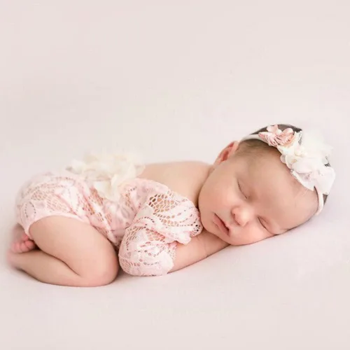 Vista 3 de Vemonllas Accesorios de fotografía para recién nacidos, diadema floral y parte trasera abierta, trajes de accesorios para fotos