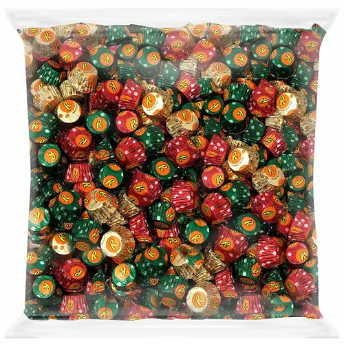 Vista 6 de Holiday - Tazas en miniatura de mantequilla de maní – Tazas de chocolate con leche a granel de mantequilla de maní para dulces de Navidad