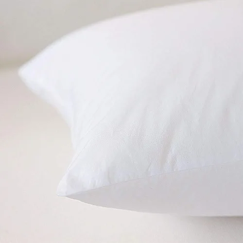 Vista 4 de Relleno de almohada rectangular de lujo hipoalergénico de 15 x 19 pulgadas, mezcla de poliéster y plumas esponjosas, 100% algodón batista, nunca