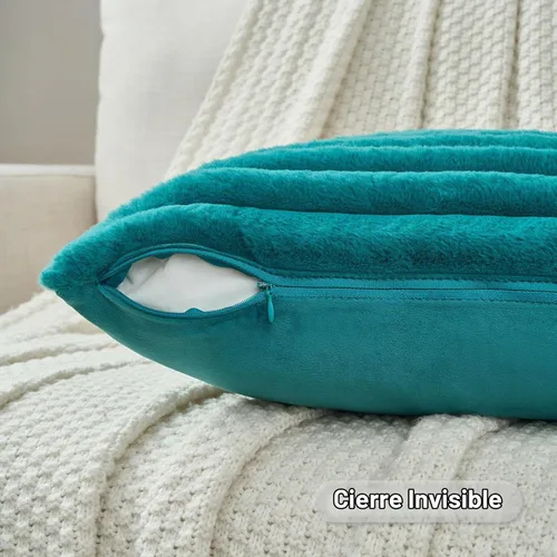 Vista 3 de FUTEI Pack of 2 Faux Fur Throw Pillow Covers 18x18 Inch, Teal Verde azulado