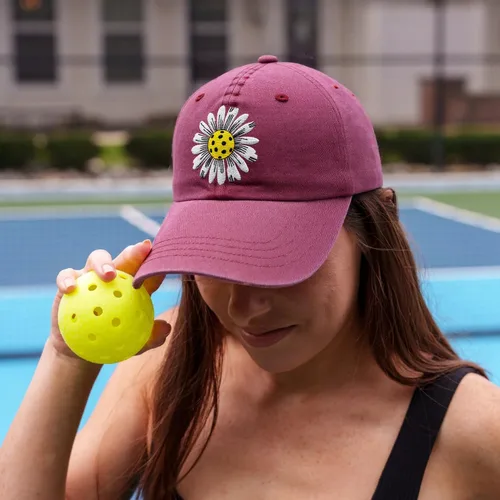 Vista 6 de Waldeal Sombrero de pickleball para mujer, gorra de béisbol de mezclilla lavada con margaritas bordadas ajustables