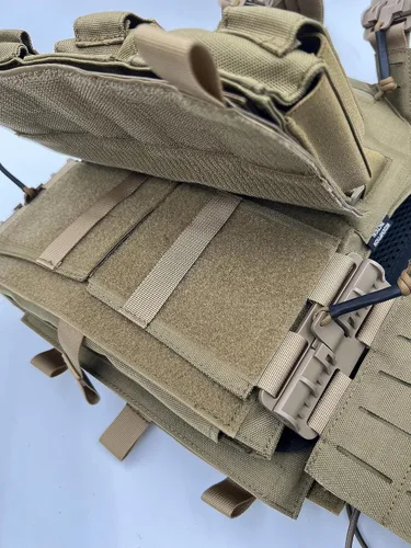 Vista 3 de Redemption Crusader 2.0 - Chaleco de Airsoft con hebillas de liberación rápida Molle y laterales de tamaño ajustable