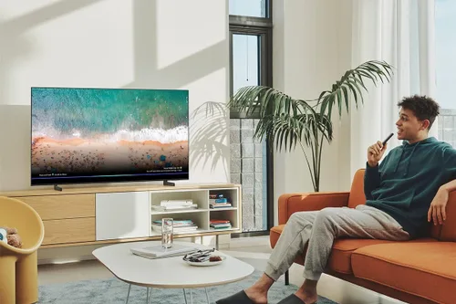 Vista 6 de SAMSUNG - Smart TV Class QLED 4K de 65 pulgadas de la serie Q60B, LED Quantum HDR, Motion Xcelerator, Object Tracking Sound Lite, diseño ultra
