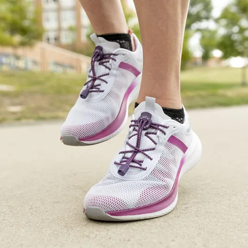 Vista 4 de Lock Laces (agujetas de zapatos de elástico para no atar)