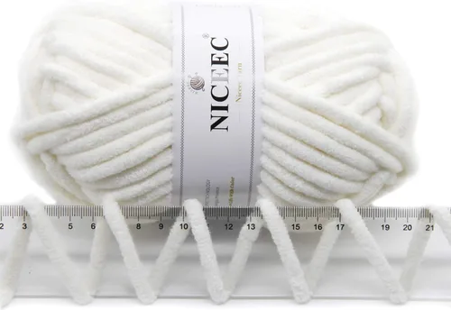 Vista 4 de NICEEC 3 Skeins - Hilo de felpilla suave para ganchillo y tejido, total de 10.6 onzas, color blanco