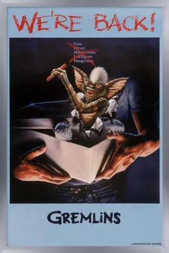 Vista 11 de Gremlins - Póster de pared con texto en inglés «We're Back», 22.4 pulgadas de largo x 14.7 pulgadas de ancho, versión enmarcada de madera de granero