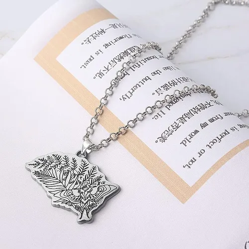 Vista 4 de SONGCHANGJEWELRY Vintage Silver Plated Necklace The Last of Us Pendant Necklace Cosplay - Last of Us Gifts for Men Women Fan