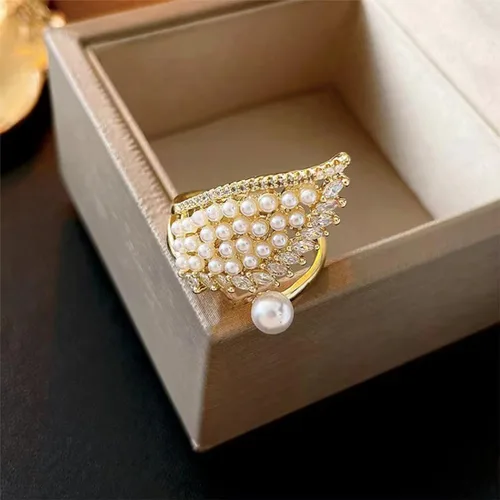 Vista 4 de Petsmoon Rings for Women Western Fashion Jewelry for Women, 14K Gold-Plated Adjustable Ring, for Western Valentine's Day.