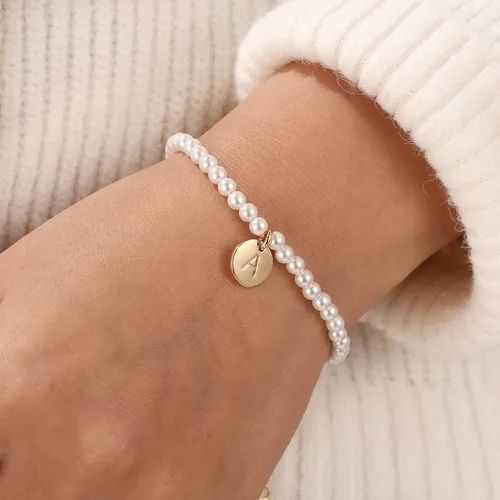 Vista 5 de Ursteel Pulsera de Perlas con Inicial para Mujer - Delicada Pulsera de Cuentas de Perlas con Letra Chapada en Oro de 14 Quilates para Mujer