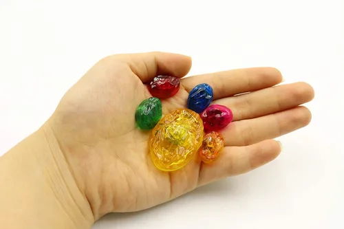 Vista 8 de Un juego de gemas de repuesto para niños Thanos Iron Man Infinity Gauntlet