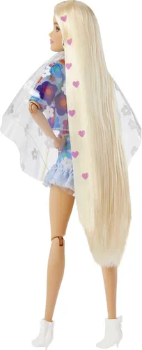 Vista 5 de Barbie Muñeca extra y accesorios con pelo rubio extra largo con traje floral y poncho con conejito de mascota