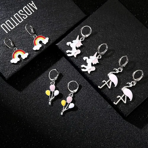 Vista 4 de Juego de 16 pares de aretes de aro hipoalergénicos para niñas con dije, lindos aretes de aro pequeños, Metal, no conocido