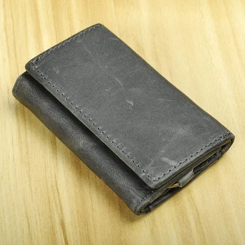 Vista 3 de Le'aokuu Funda de cuero genuino para llave de coche con gancho para monedas, billetera a presión, Gris, Cartera grande