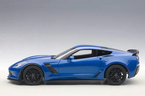 Vista 8 de AUTOart 71265 1/18 Composite Die-Cast: Chevrolet Corvette C7 Z06, Laguna Blue Tintco
