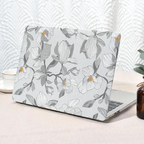 Vista 18 de Seorsok Funda compatible con MacBook Air de 15 pulgadas versión 2026 2025-2023 M5 A3448 M4 A3241 M3 A3114 M2 A2941 Touch ID, funda rígida de piel