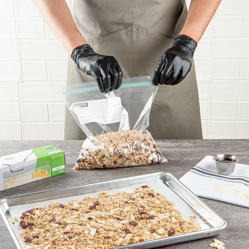 Vista 5 de Restaurantware Bag Tek - Bolsas de almacenamiento con cremallera de 1 galón, 25 bolsas desechables con cremallera, bolsas de plástico transparente a