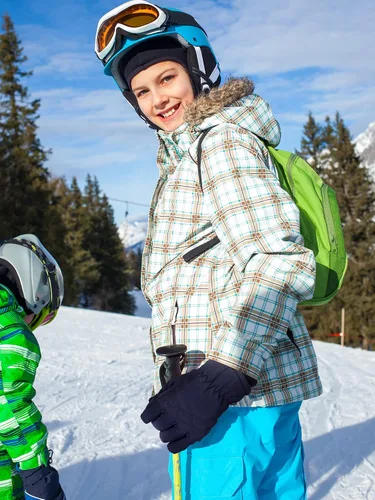 Vista 5 de Hicarer 3 pares de guantes de nieve impermeables para niños y niñas, guantes de esquí resistentes al viento para clima frío