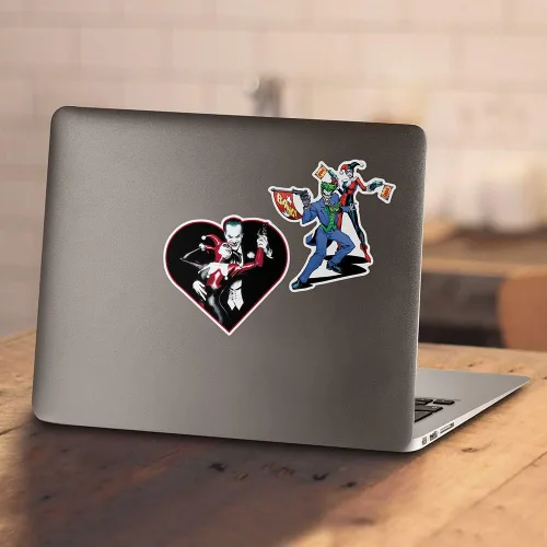 Vista 4 de Popfunk Classic Joker y Harley Quinn Dance T Shirt & Stickers