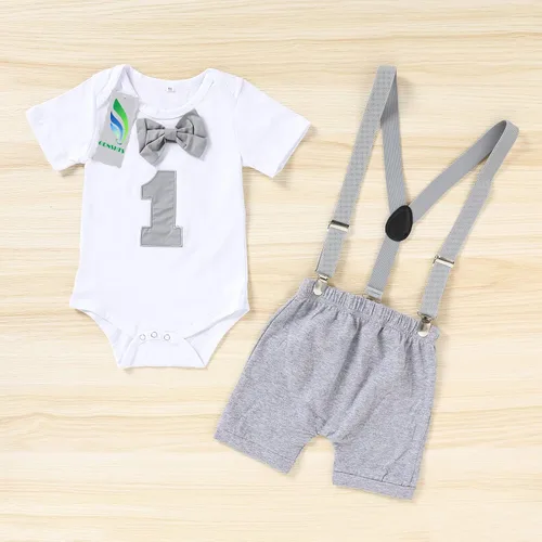 Vista 7 de GRNSHTS Ropa divertida de primer cumpleaños para bebé niño, mameluco con pajarita, mameluco para tartas