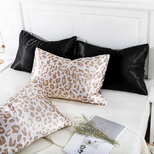 Vista 38 de MR&HM - Funda de almohada de satén