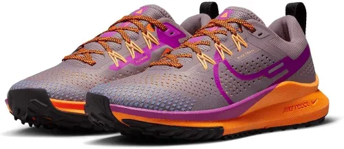 Vista 5 de Nike Zapatos de correr de competición para mujer, 8 US