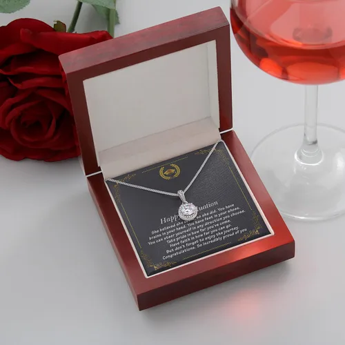 Vista 4 de Regalos de graduación para ella 2023, regalo de graduación inspirador, regalos de graduación de escuela secundaria para mejor amiga o hija, collar