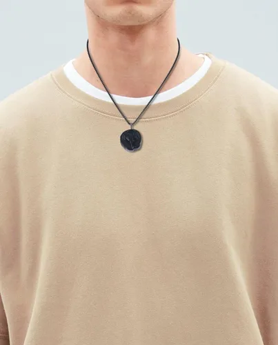 Vista 2 de COAI Collar de obsidiana negra de cuervo de joyería vikinga para hombre