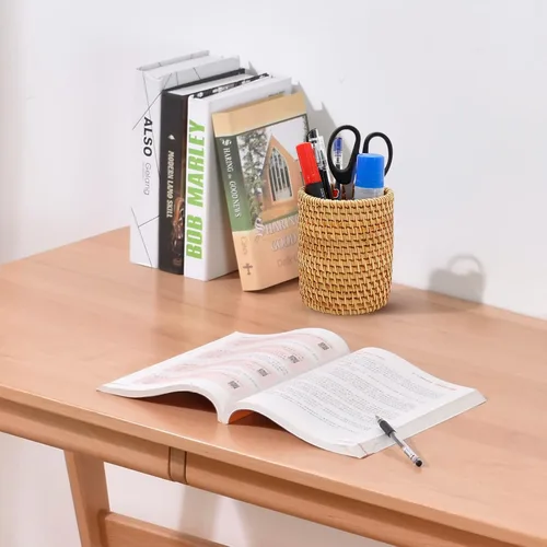 Vista 7 de Paquete de 2 soportes para lápices de ratán para escritorio, organizador de bolígrafos hecho a mano, cubo bohemio, accesorios de escritorio, soporte