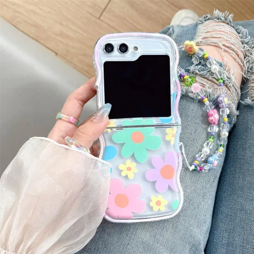 Vista 4 de Funda femenina para Samsung Galaxy Z Flip 4 con estampado de flores rosas y correa de cuentas, diseño de flores y marco rizado Kawaii para Z Flip 4
