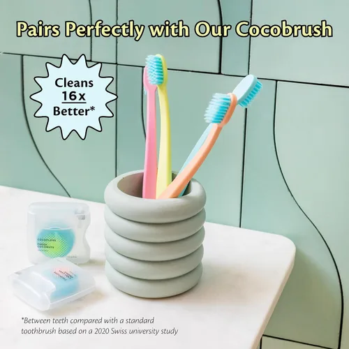 Vista 4 de Cocofloss Hilo dental tejido, cuidado bucal diseñado por dentistas, aroma a fresa, encerado, expandible, hilo dental apto para niños con aceite