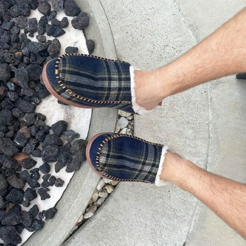 Vista 2 de Dearfoams Alpine Bern - Pantuflas tipo zueco para hombre