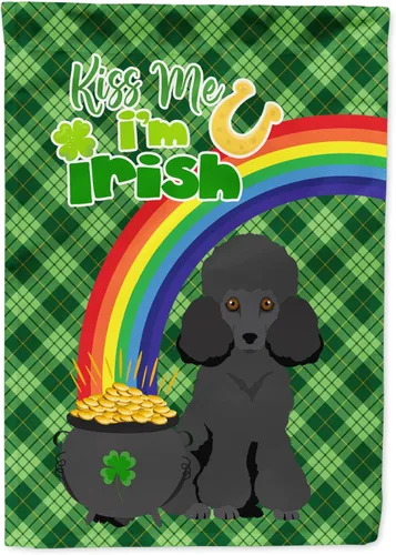 Vista 134 de Caroline's Treasures WDK4731GF - Bandera decorativa para jardín del día de San Patricio, color negro y tostado, Airedale Terrier, para jardín