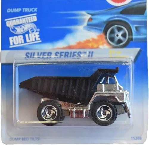 Vista 2 de Hot Wheels Escala 1:64 Silver Series II #1 de 4 modelos, plata/negro ruedas de afeitar para camión volquete