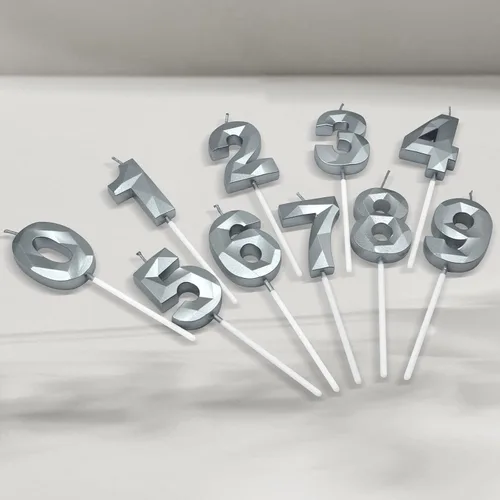 Vista 7 de Velas de cumpleaños número 16 y 61 para tartas, velas plateadas con forma de diamante 3D, decoración de cumpleaños, suministros de fiesta para Plata