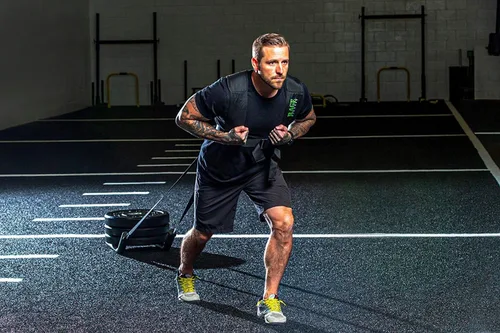 Vista 9 de Rage Fitness Trineo de Entrenamiento con Pesas R2 con Arnés. Capacidad de 90 LBS y Correa de 6.5 Pies. Trineo de Velocidad y Potencia Ideal