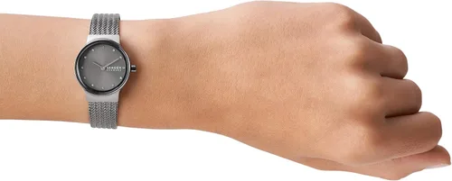 Vista 5 de Skagen Freja - Reloj de vestir de movimiento de cuarzo y acero inoxidable para mujer