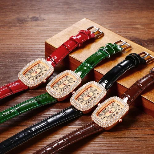 Vista 6 de Avaner Reloj rectangular para mujer, reloj analógico de cuarzo con diamantes de imitación, reloj cuadrado con correa de cuero, Marrón, Moderno