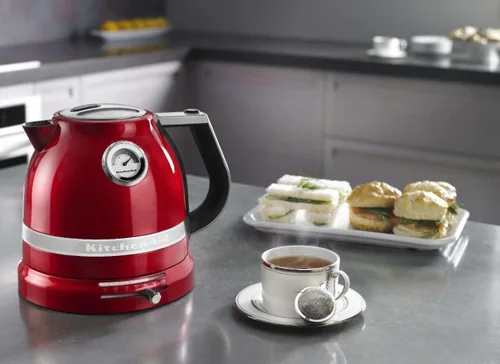 Vista 3 de KitchenAid Hervidor eléctrico serie Pro Line de 1,5 L - KEK1522