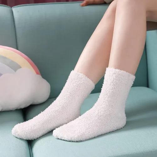 Vista 3 de LINEMIN Calcetines mullidos para mujer, acogedores, esponjosos, cálidos, de microfibra, suaves, para el hogar, para dormir