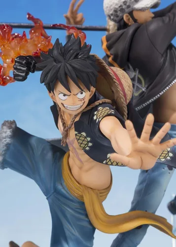 Vista 6 de TAMASHII NATIONS Bandai Monkey D Luffy & Trafalgar Law 5th Anniversary Edition - Figura de acción de una pieza