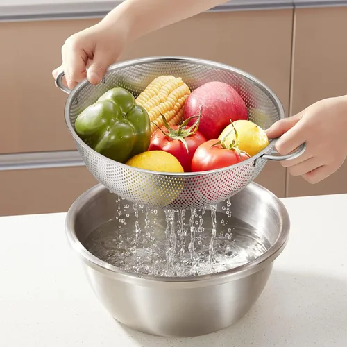 Vista 7 de E-far Juego de 3 coladores de acero inoxidable (1-3-5 cuartos de galón), colador de metal microperforado con mango para cocina/escurrimiento