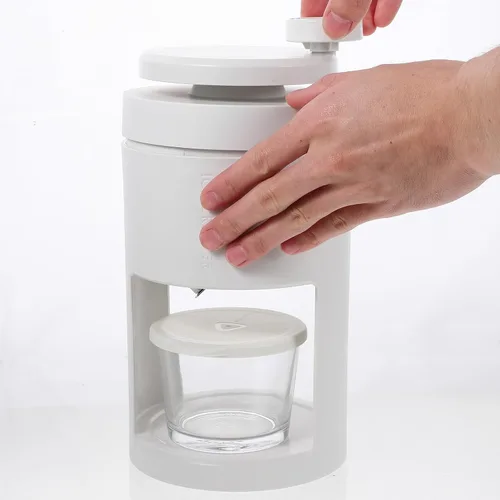 Vista 4 de VALICLUD Manual Crushed Ice Machine with Detachable Ice Mold for Home Use Suitable for Slushies and Snow Cones White 27×15×13.6cm