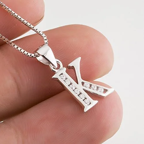 Vista 2 de Dijes personalizados para collar colgante con las 26 letras del alfabeto circonita cúbica plata esterlina S925