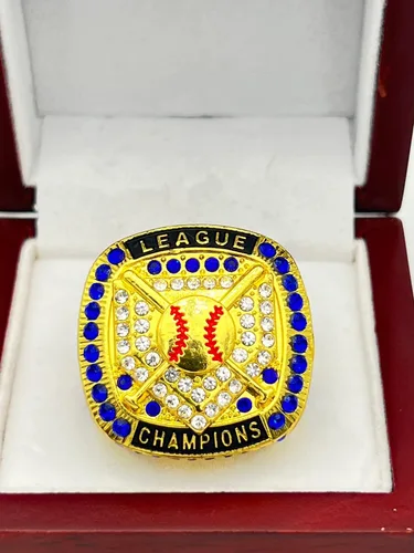 Vista 2 de Descuento Anillos deportivos HOME PLATE LEAGUE CHAMPION RING — CUERPO ORO, PIEDRA AZUL Artículo 5-34, Claro, Azul, Oro, Aleación, madera, zinc, oro