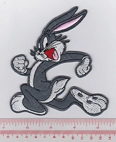 Vista 2 de BUG BUNNY RUNNING Looney Tunes - Parches para planchar, coser, apliques, bordados, 4 x 4.5 pulgadas