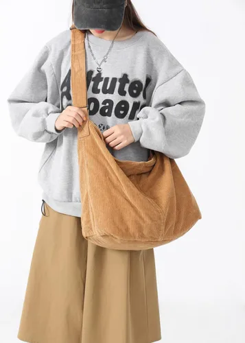 Vista 4 de Bolso Hobo para mujeres y hombres, bolso de hombro de pana de gran capacidad, bolso cruzado minimalista de viaje
