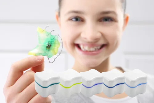 Vista 8 de Retenedor-Dentadura Baño Aparato Dental Limpieza Caso Tamaño Estándar con Fácil Agarre - Color Azul Almirante
