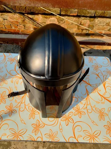 Vista 6 de tSQUARE Nuevo casco negro de Star Wars Mandalorian réplica detallada