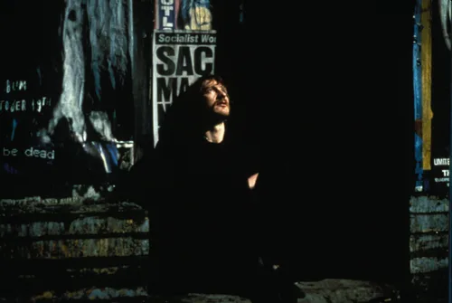 Vista 4 de Naked The Criterion Collection Blu-ray