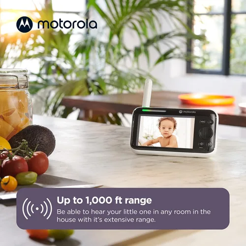 Vista 5 de Motorola Nursery Monitor de video WiFi para bebés con cámara y audio, pantalla de 5 pulgadas, conexión HD PIP1510, rango de 1000 pies, montaje